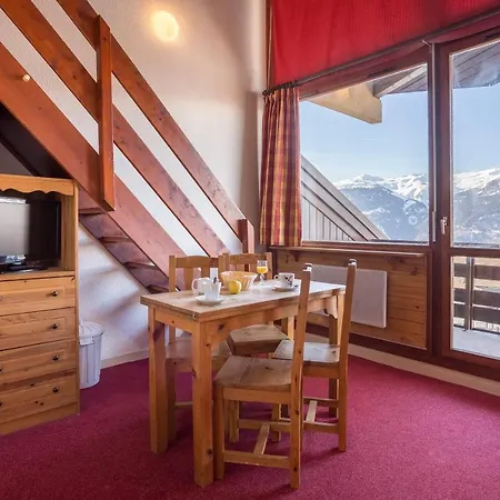 Vvf Les Sitelles à Montalbert 3*