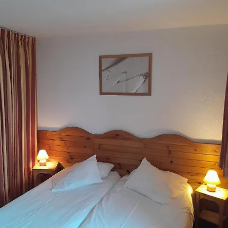 Vvf Les Sitelles à Montalbert Village de vacances La Plagne